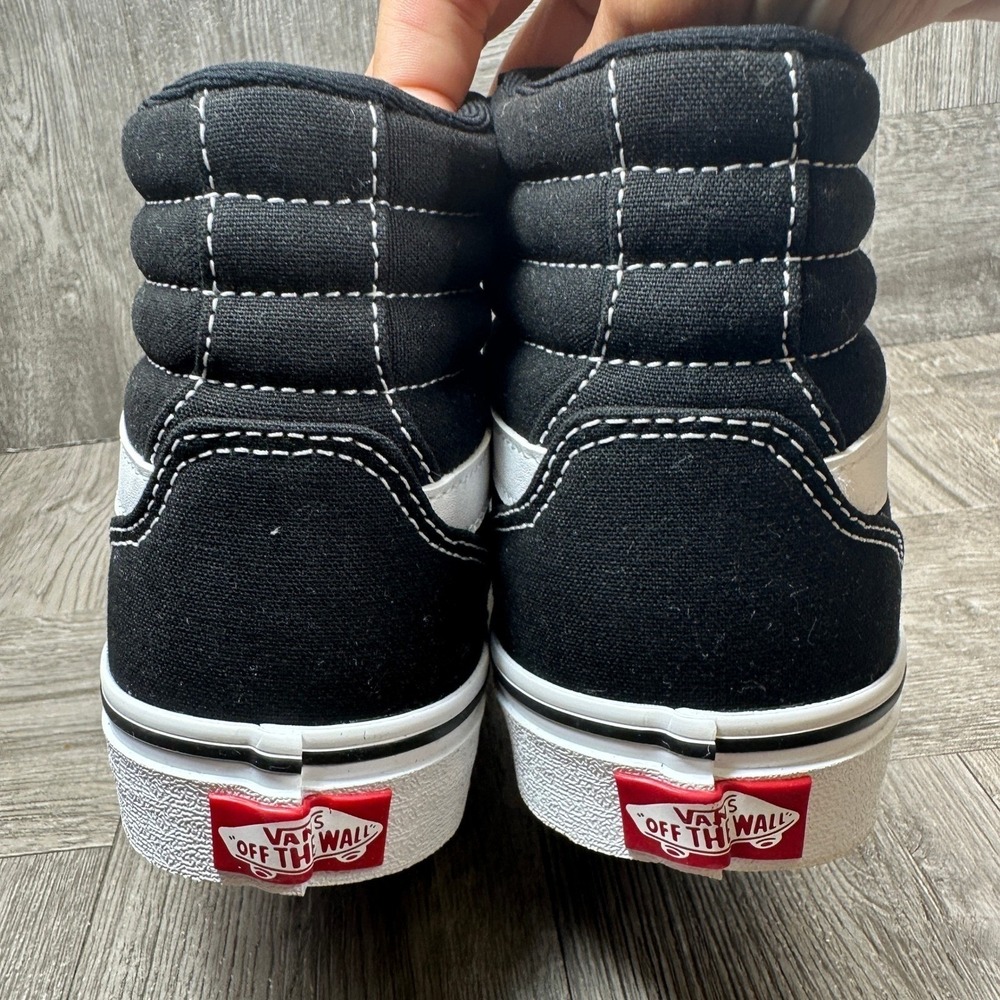 Vans Sk8-Hi Sneakers Womens 8 Black White Canvas High Top Classic NEW - Picture 6 of 8